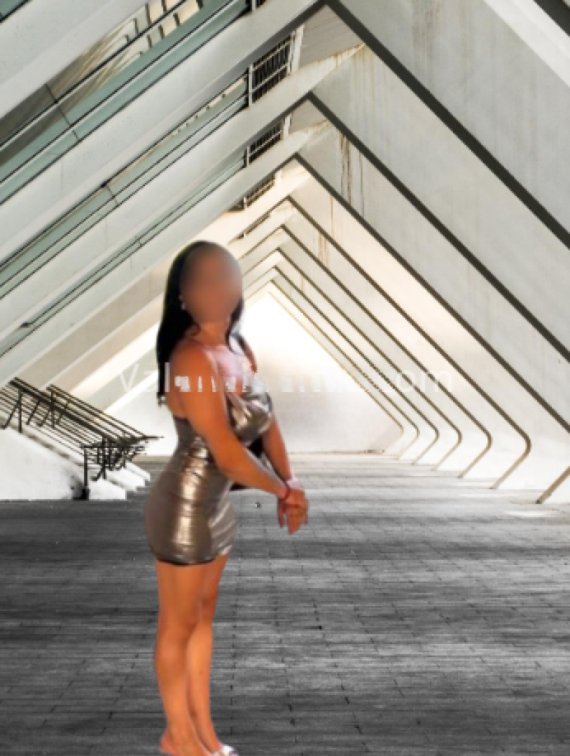 643499019|NAOMI|Chica