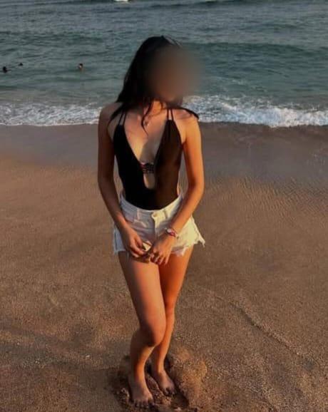 612228793|LIZ|Chica