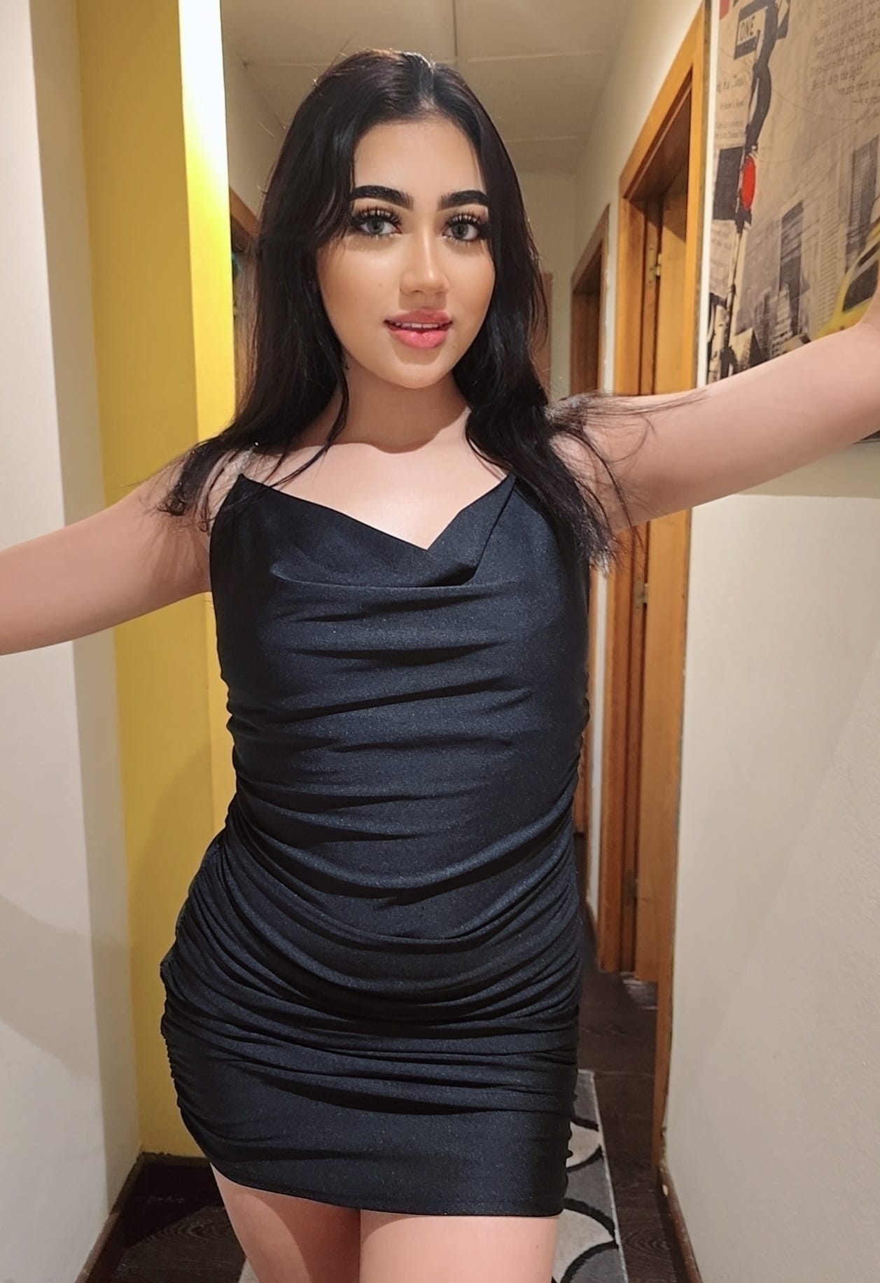 680615957|NICOL|Chica