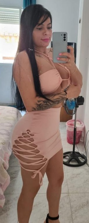 632911097|VALERIA|Chica
