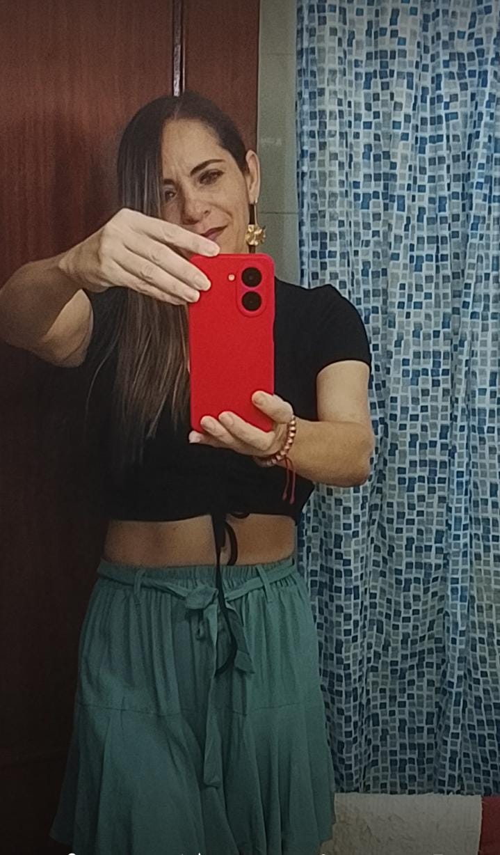 612210519|SAMIRA|Chica