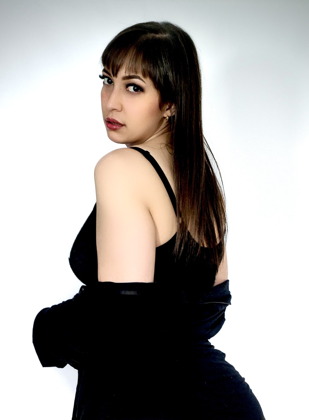 614693569|EMMA|Chica