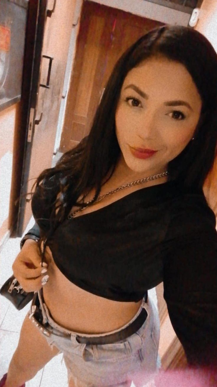 627596567|DANIELA|Chica