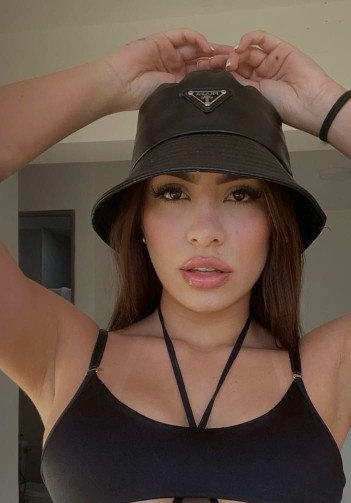 613685223|CAMILA|Chica