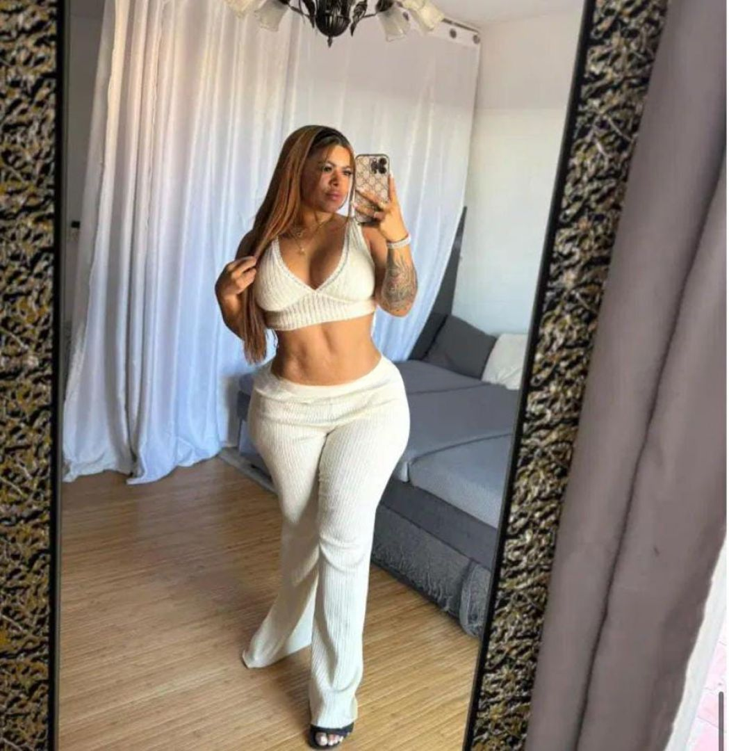 613737710|CATALINA|Chica