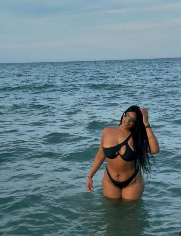 614594049|ISA|Chica