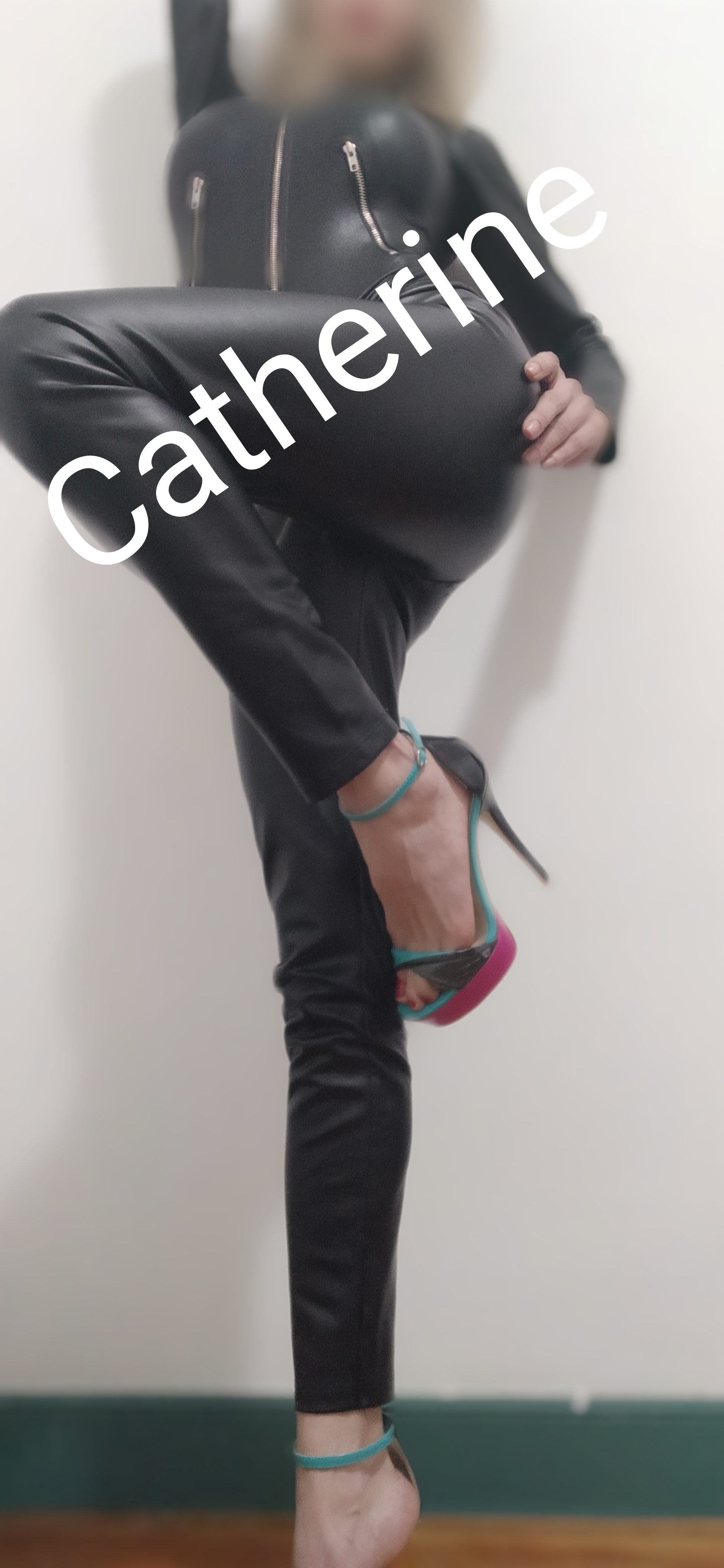 643791538|CATHERINE MüLLER|Chica
