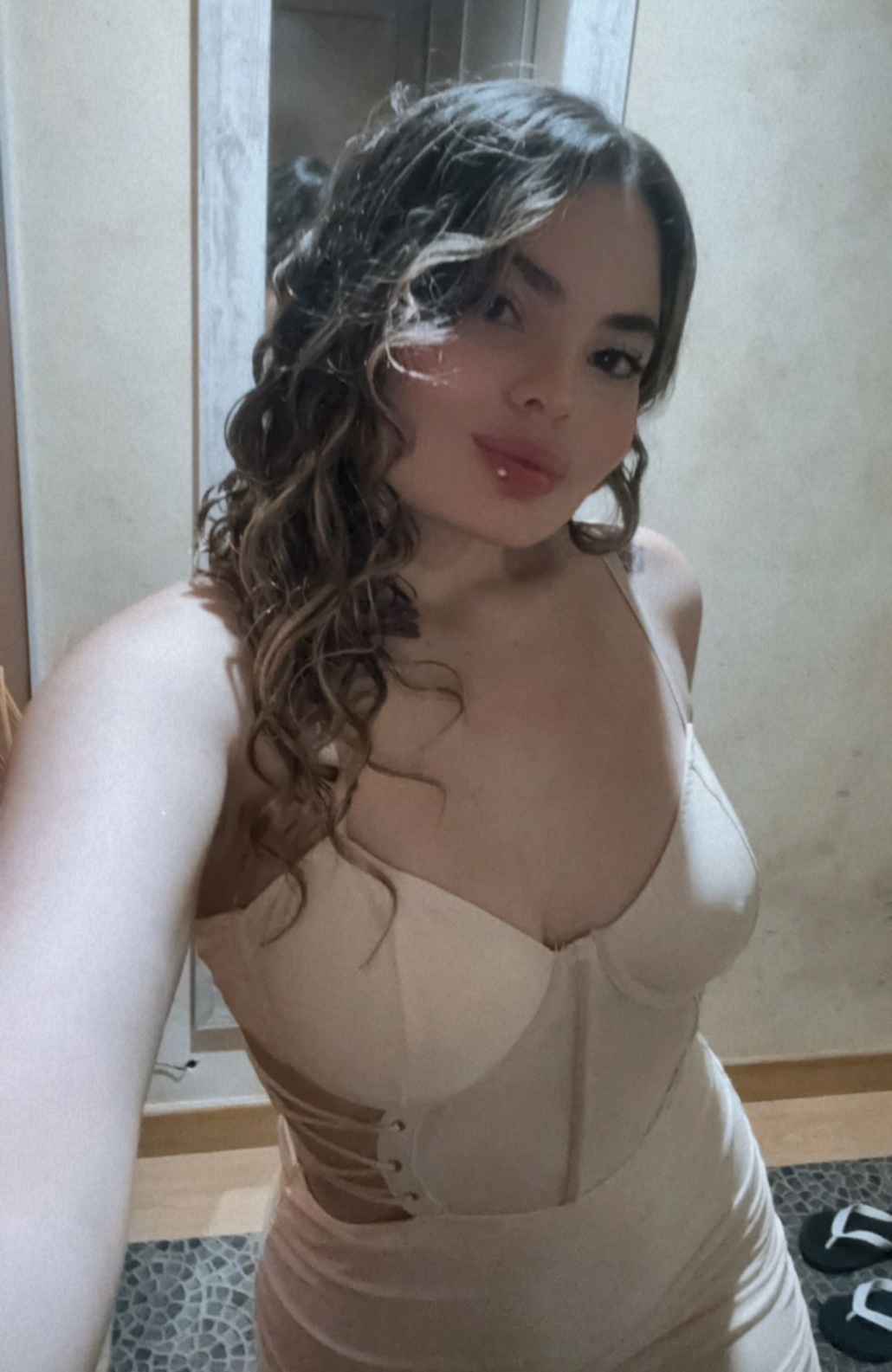 624411831|EMELY|Chica