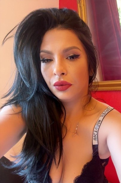 614358803|MORENA|Chica