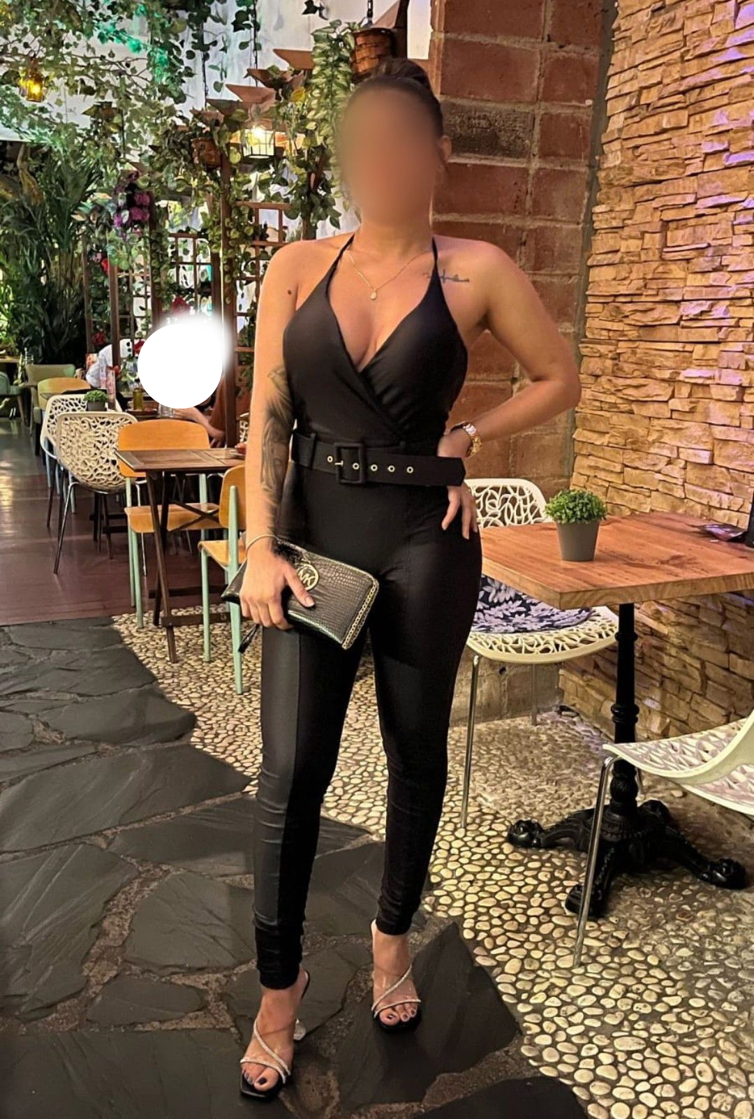 674822076|ANA|Chica
