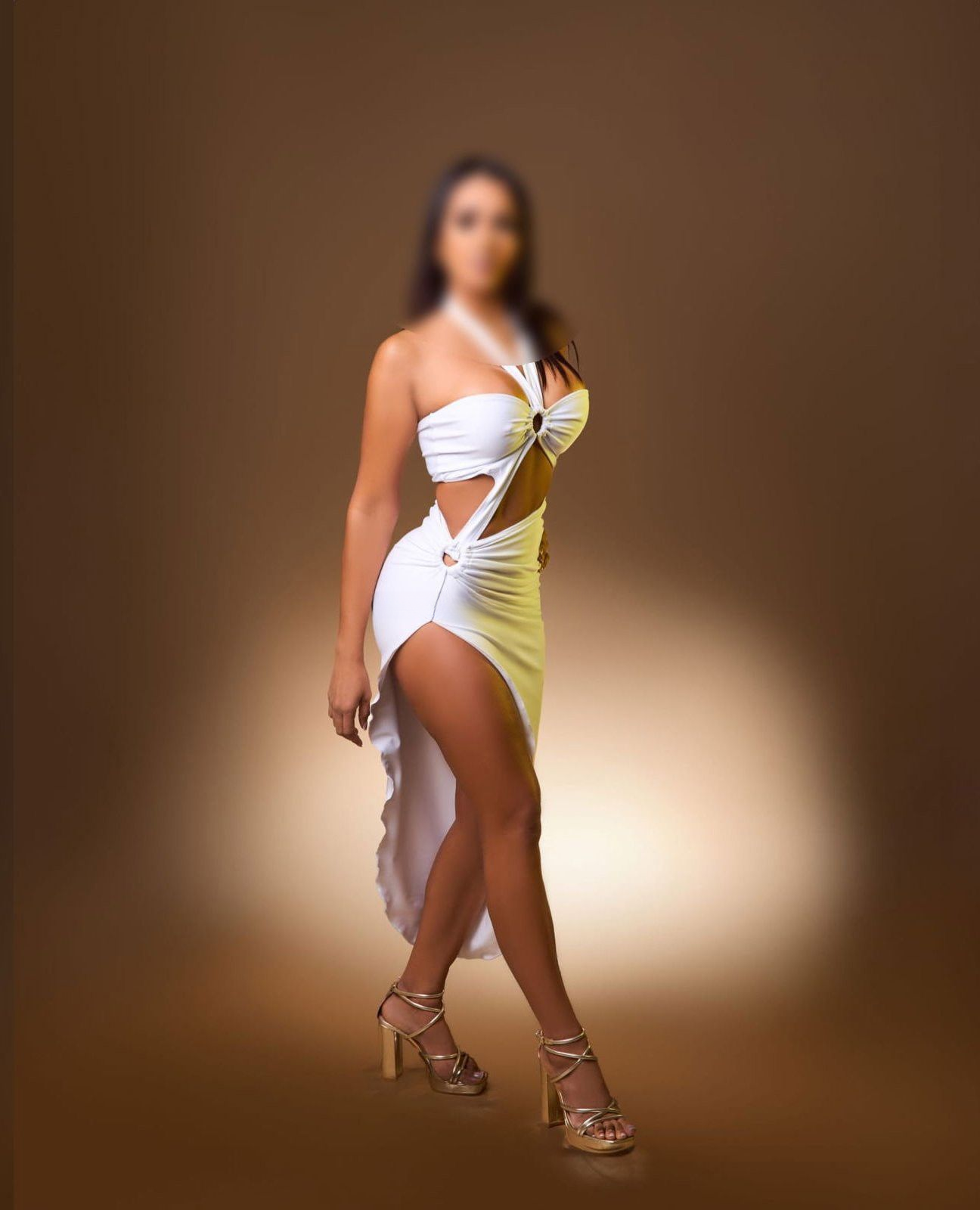 687197406|VICTORIA|Chica