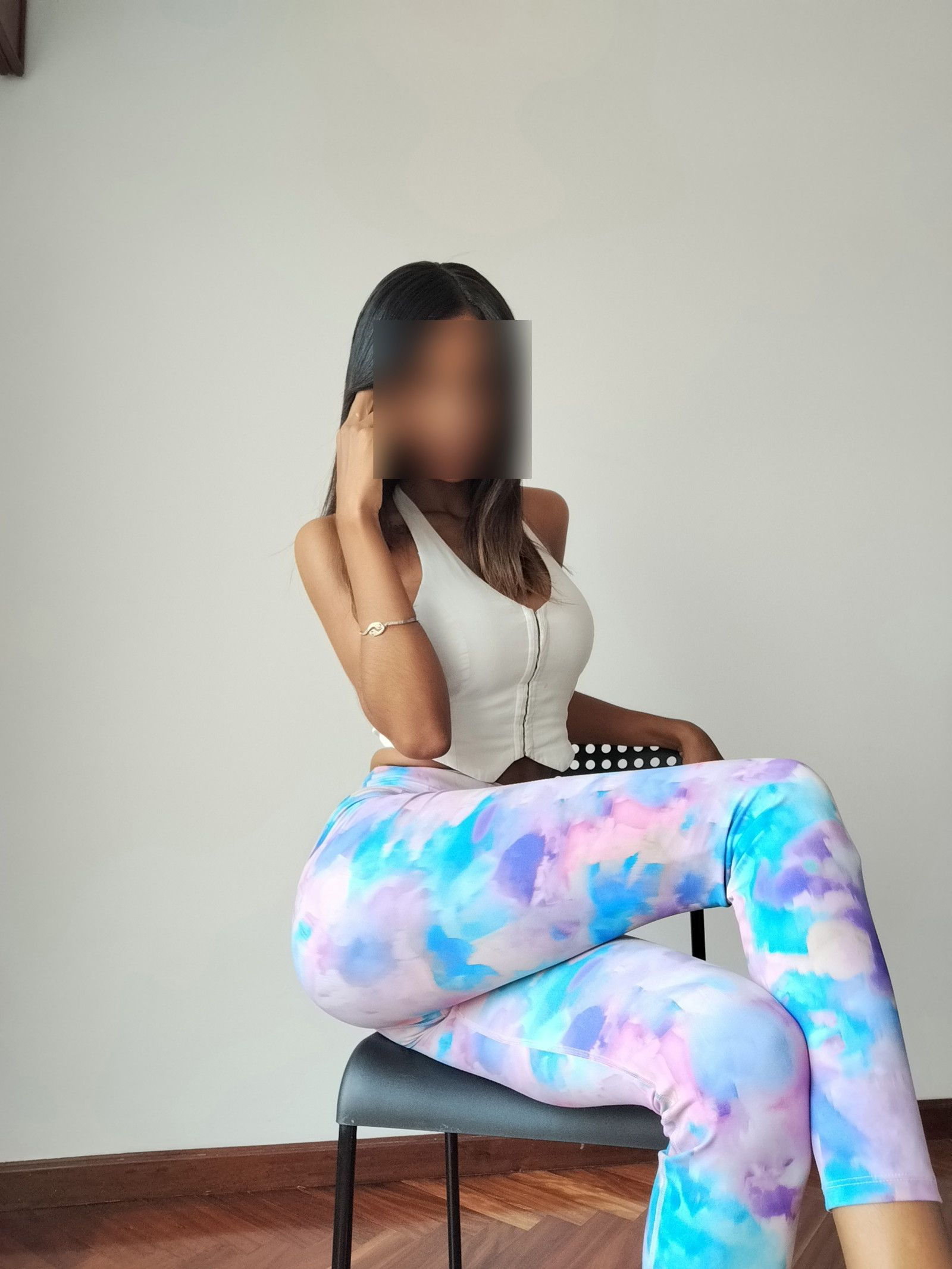 602509757|MIA|Chica