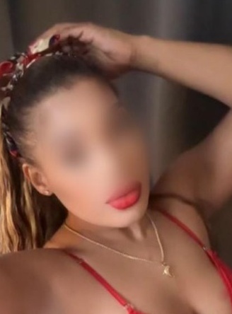 672383866|CARIÑOSA|Chica