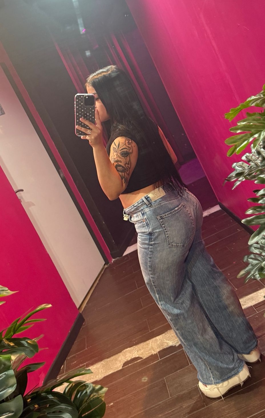 603390103|CAROLINA|Chica