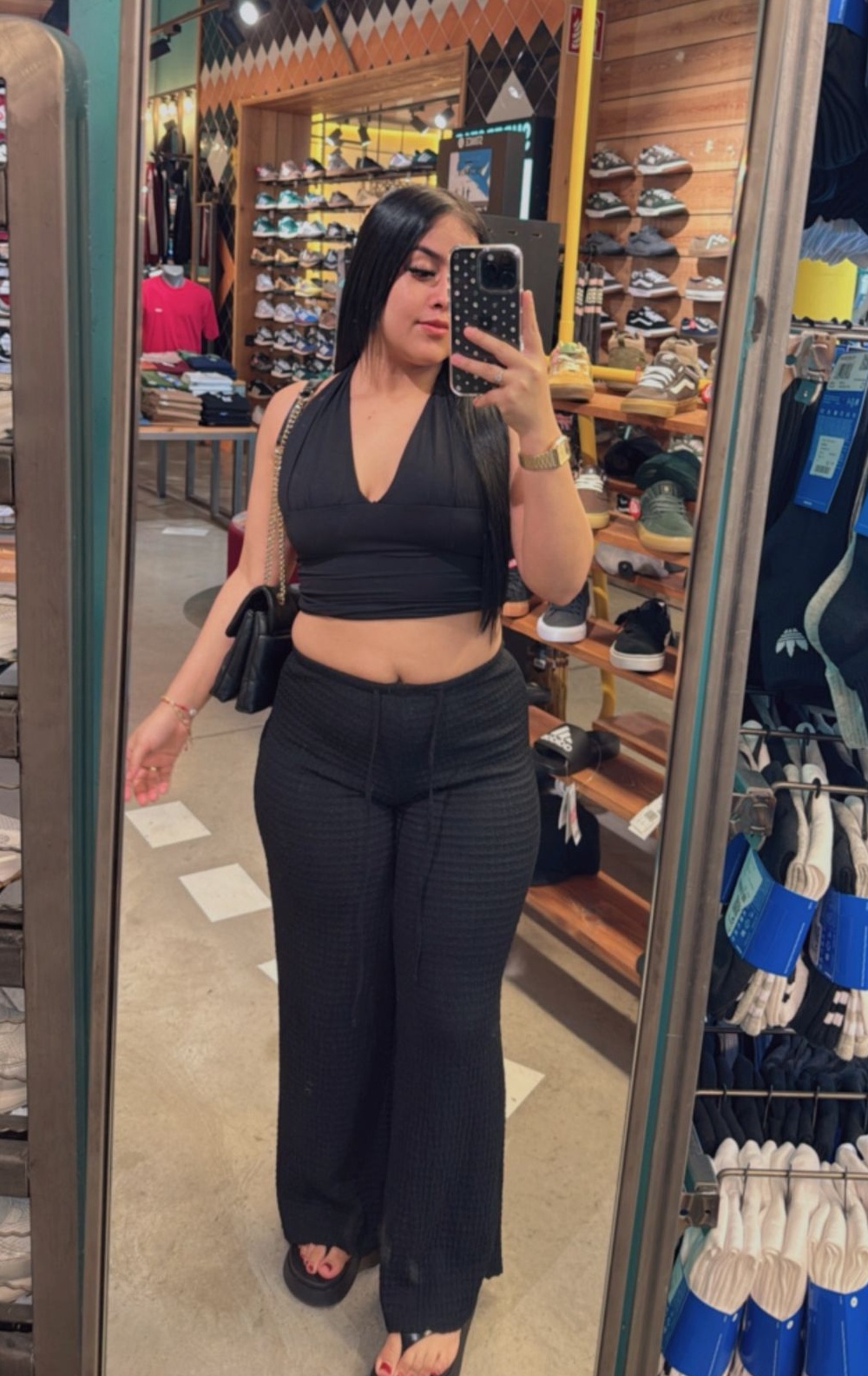 603390103|CAROLINA|Chica