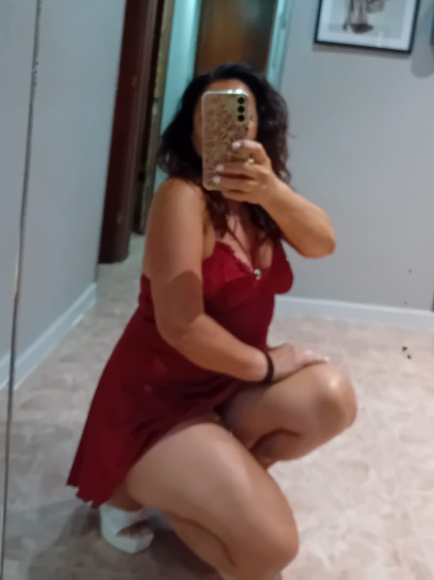 667526295|VICTORIA|Escort