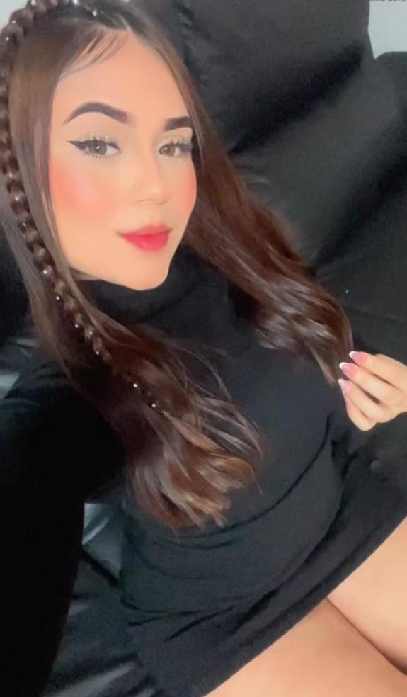 642272775|IMAN|Chica