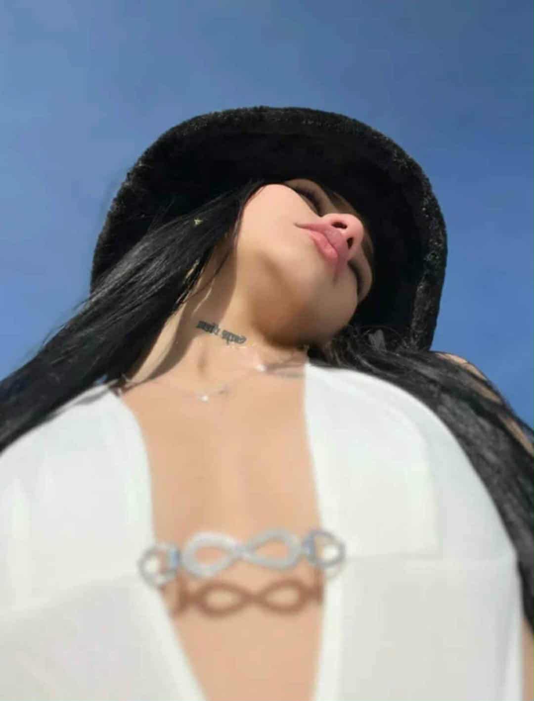 613675292|ZAMMY|Chica