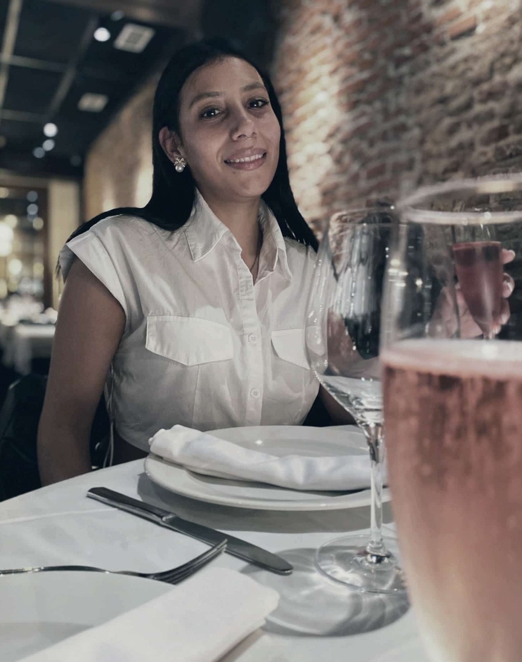 642641450 | LAURA | Chica