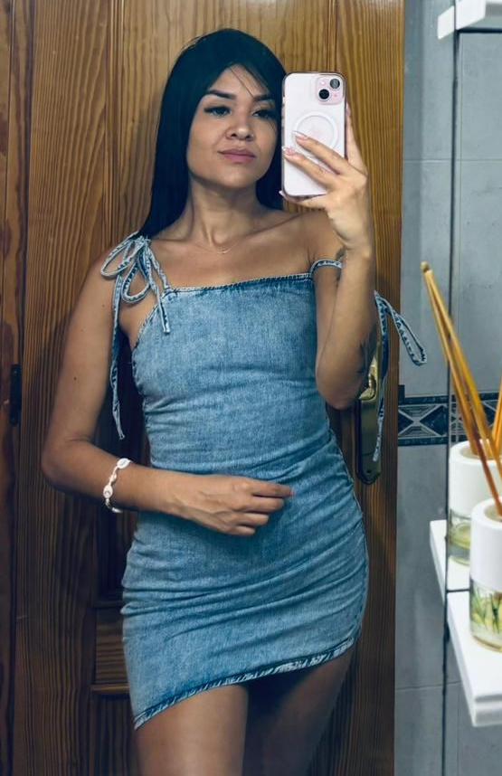 624950896 | NATI | Chica