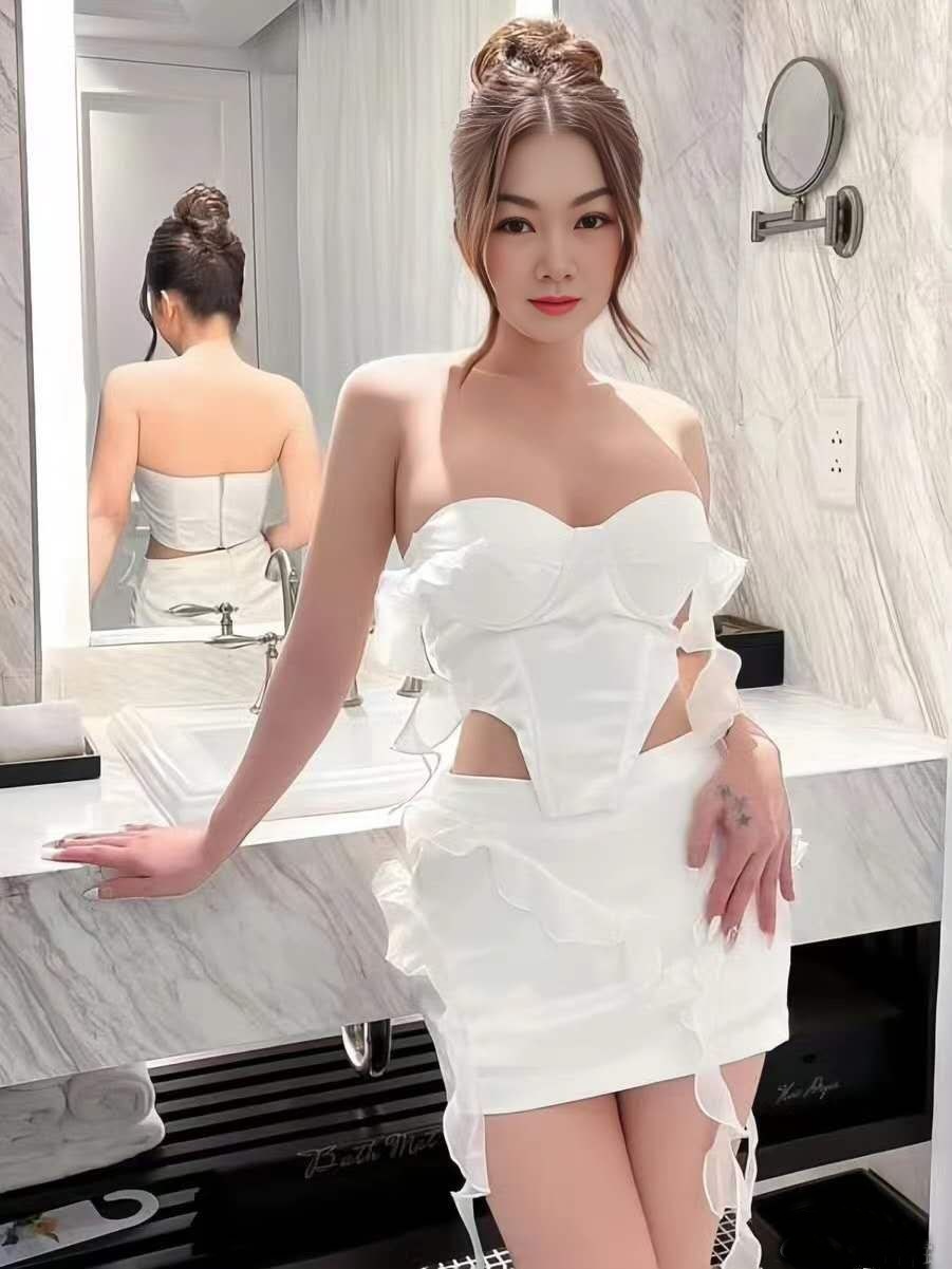 656290001 | MARÍA | Escort