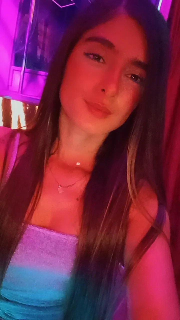 634384320 | ALISSON | Chica