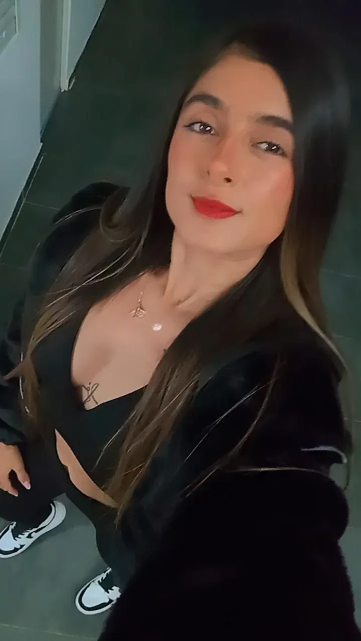 634384320 | ALISSON | Chica