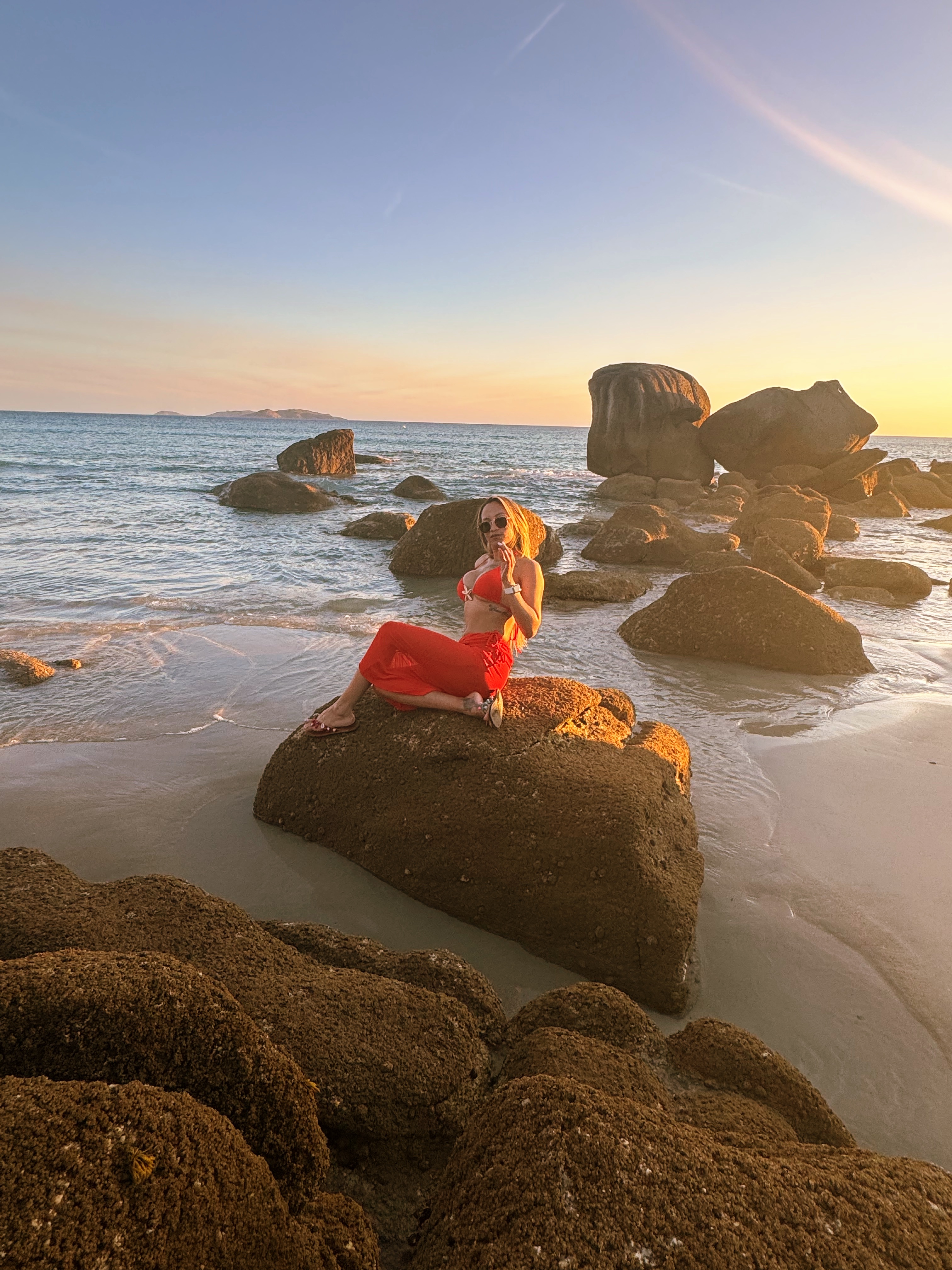 614663580 | LYS | Chica