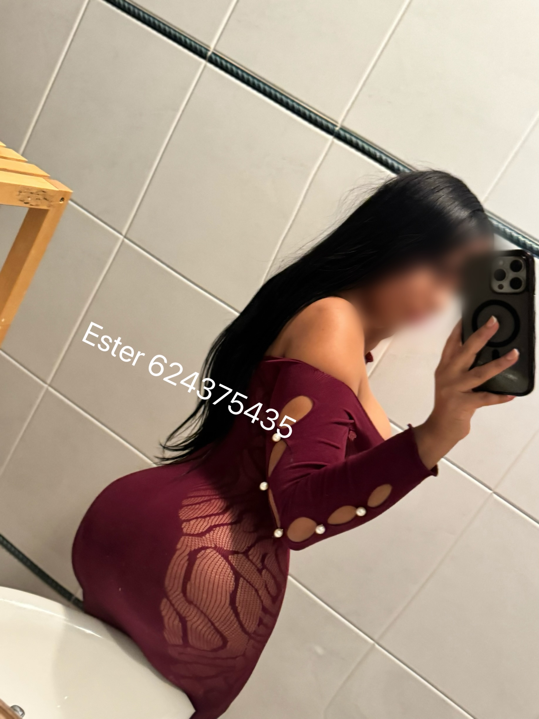 631217381 | ESTER | Chica