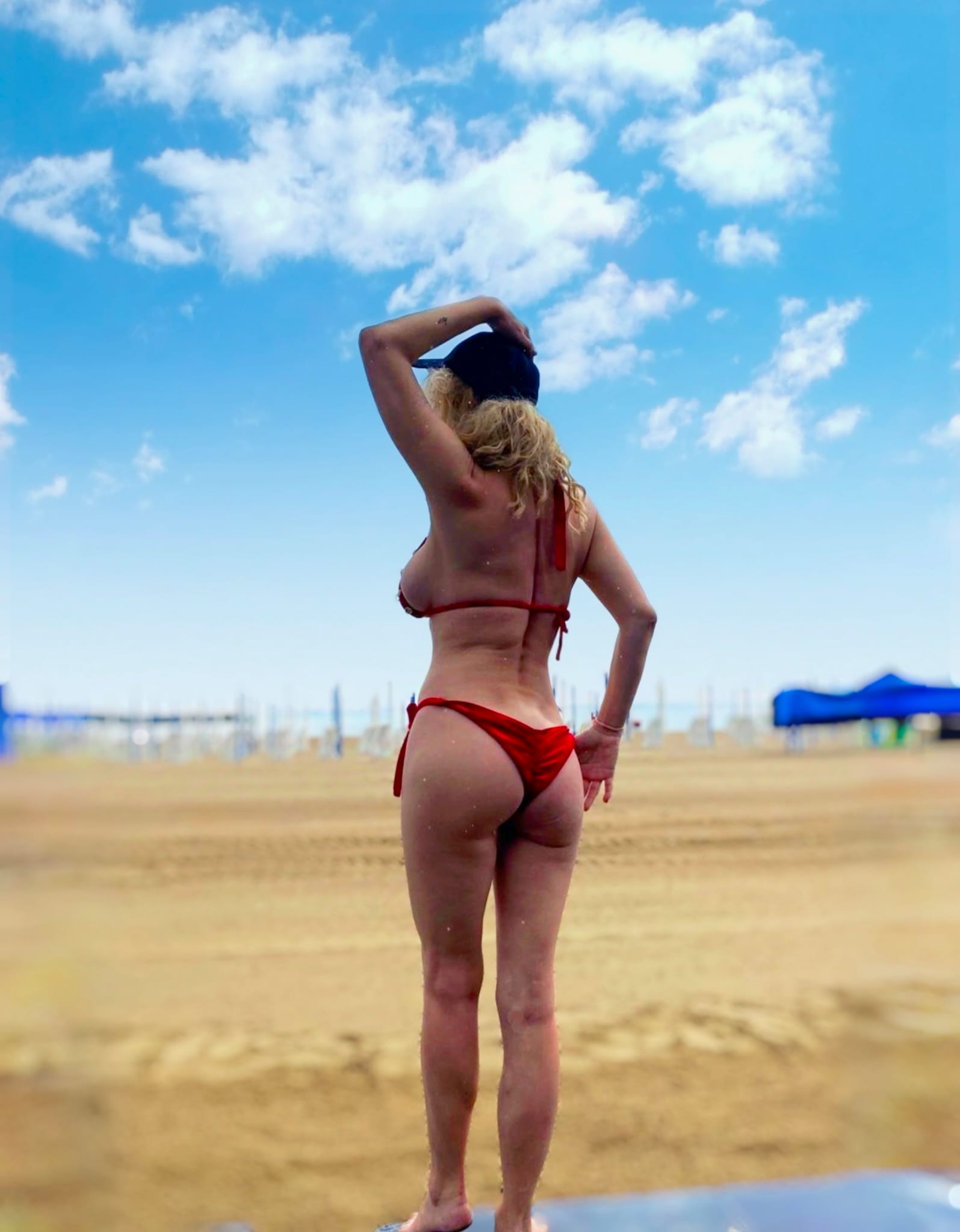 695118422 | VERONIKA | Escort
