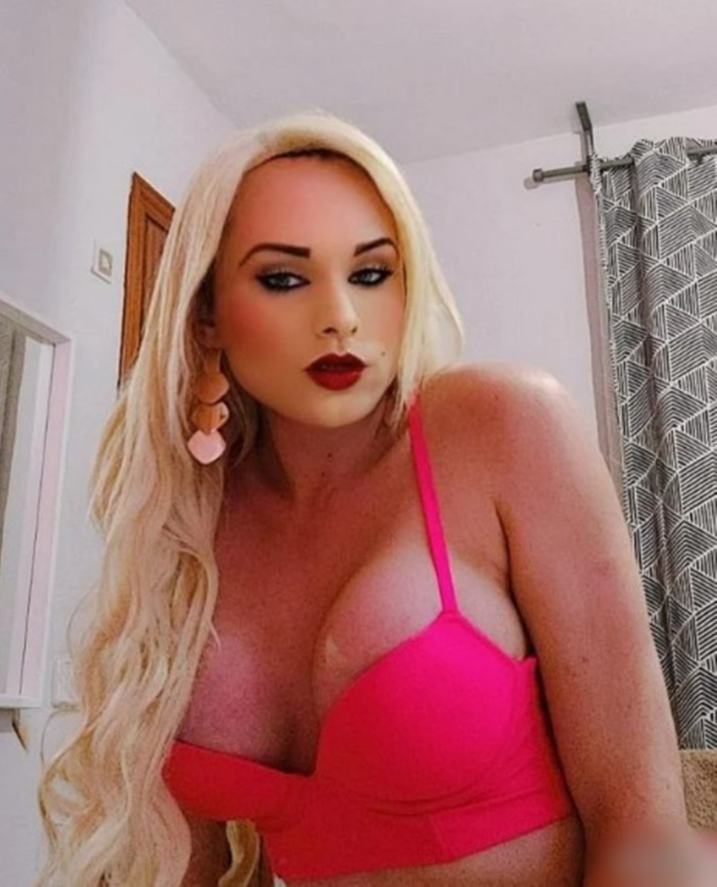 666313731 | GEMMA | Transexual