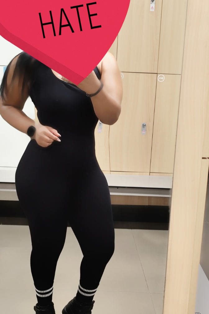 643751534 | SALOME | Chica