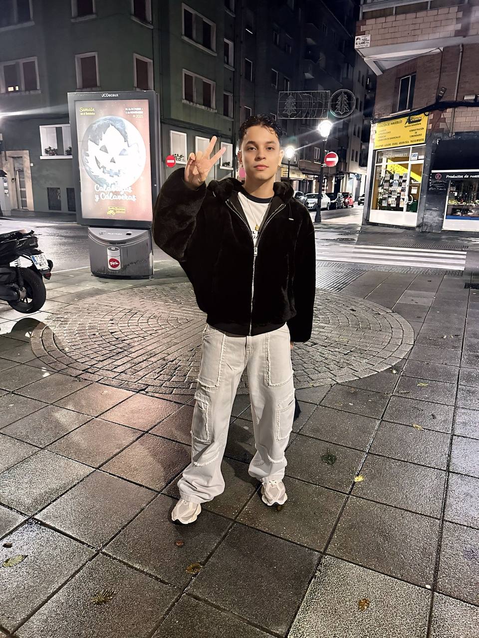 678600069 | CHRISTIAN | Chico