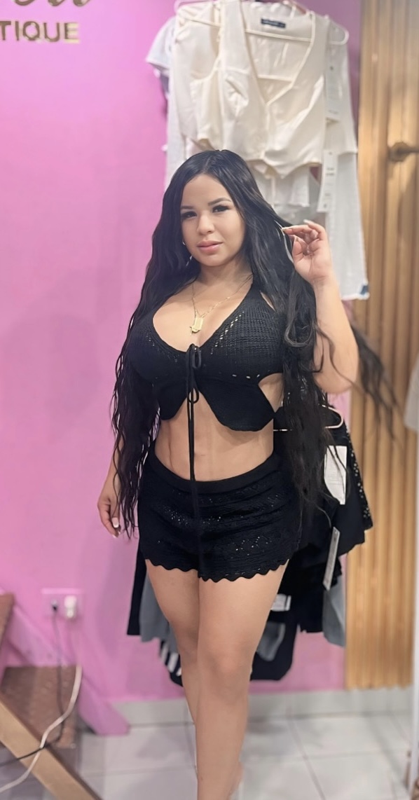 642141620 | MIA | Chica