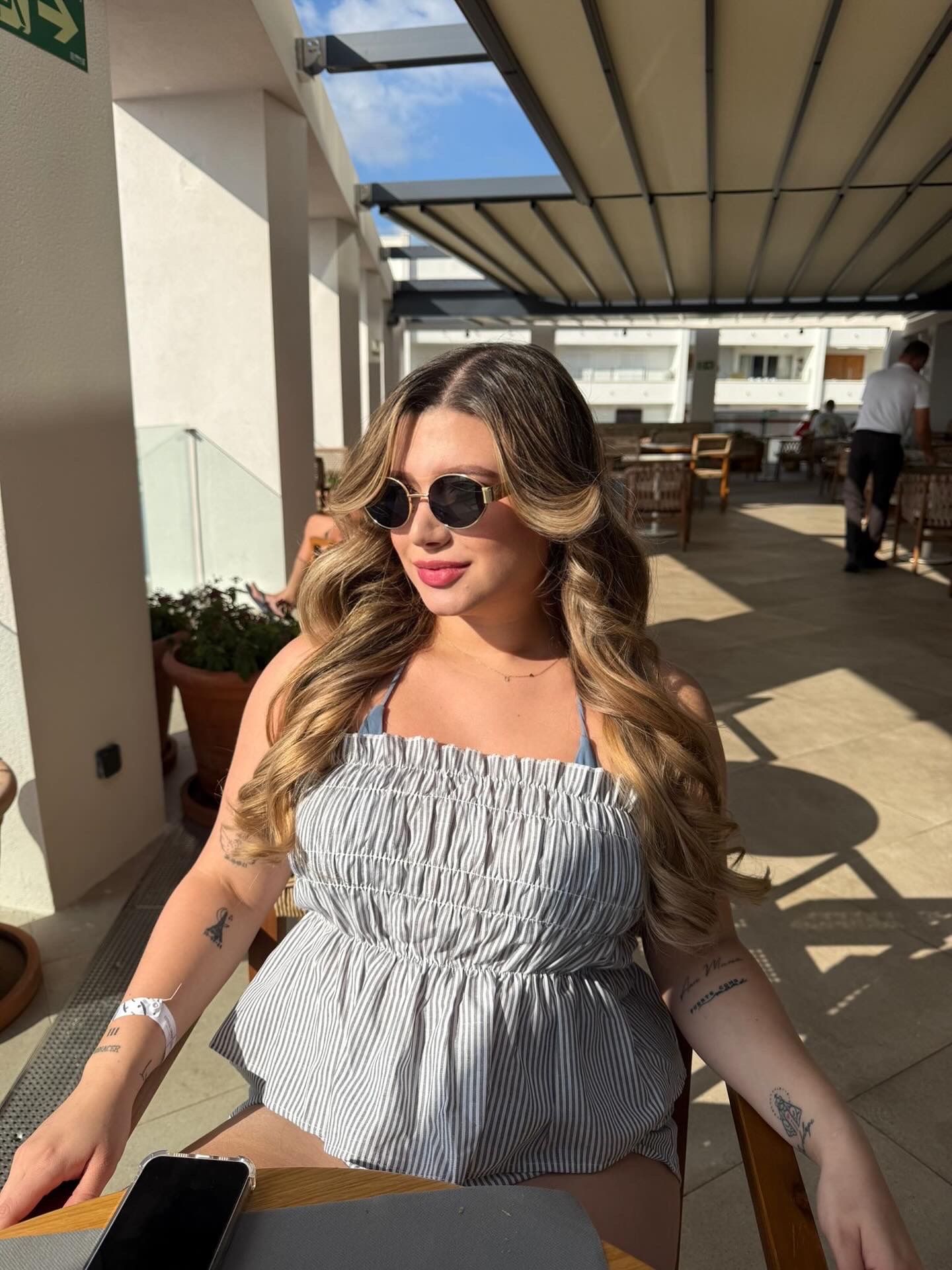 612428989 | SUSANA | Chica