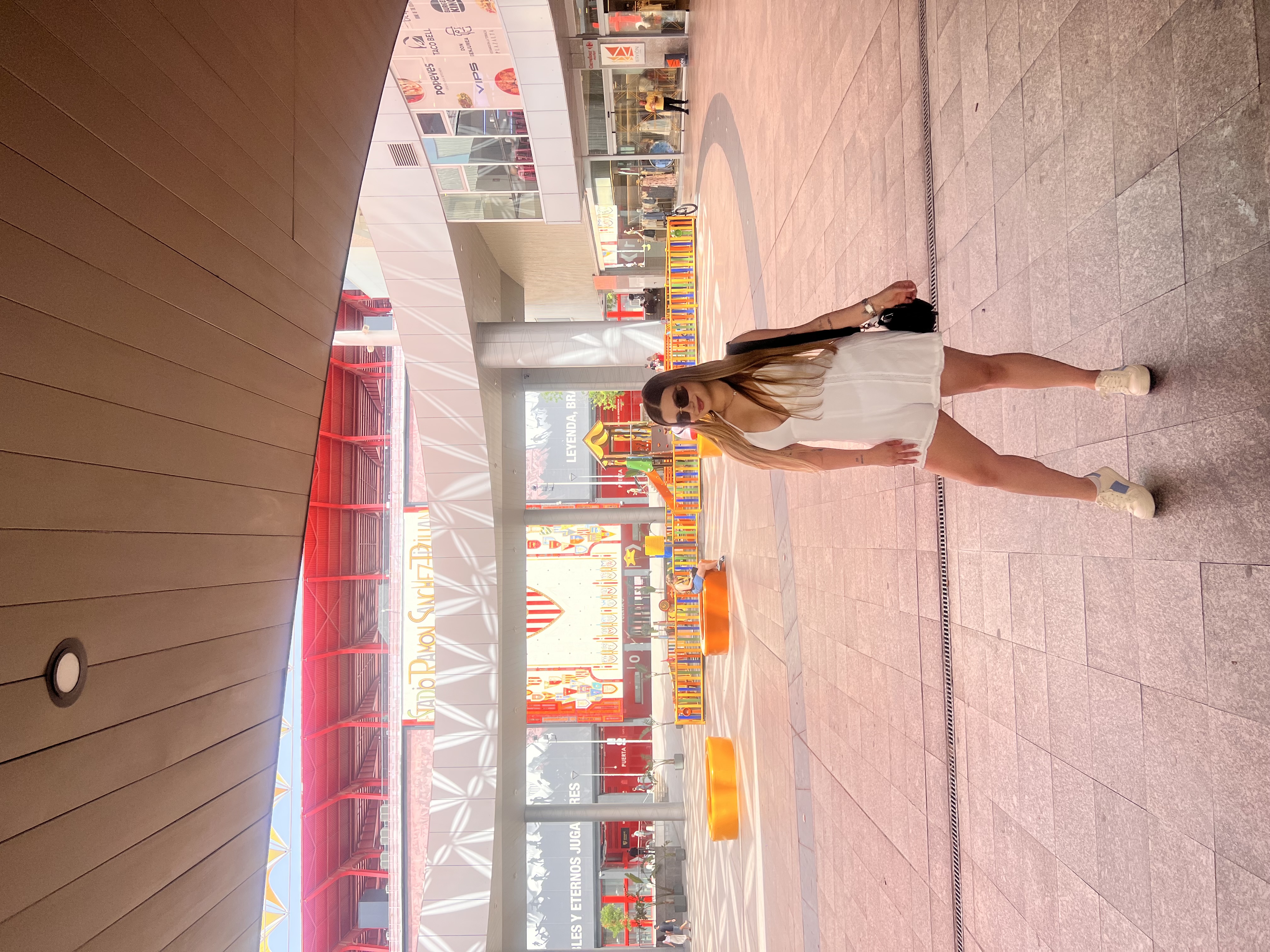 612428989 | SUSANA | Chica