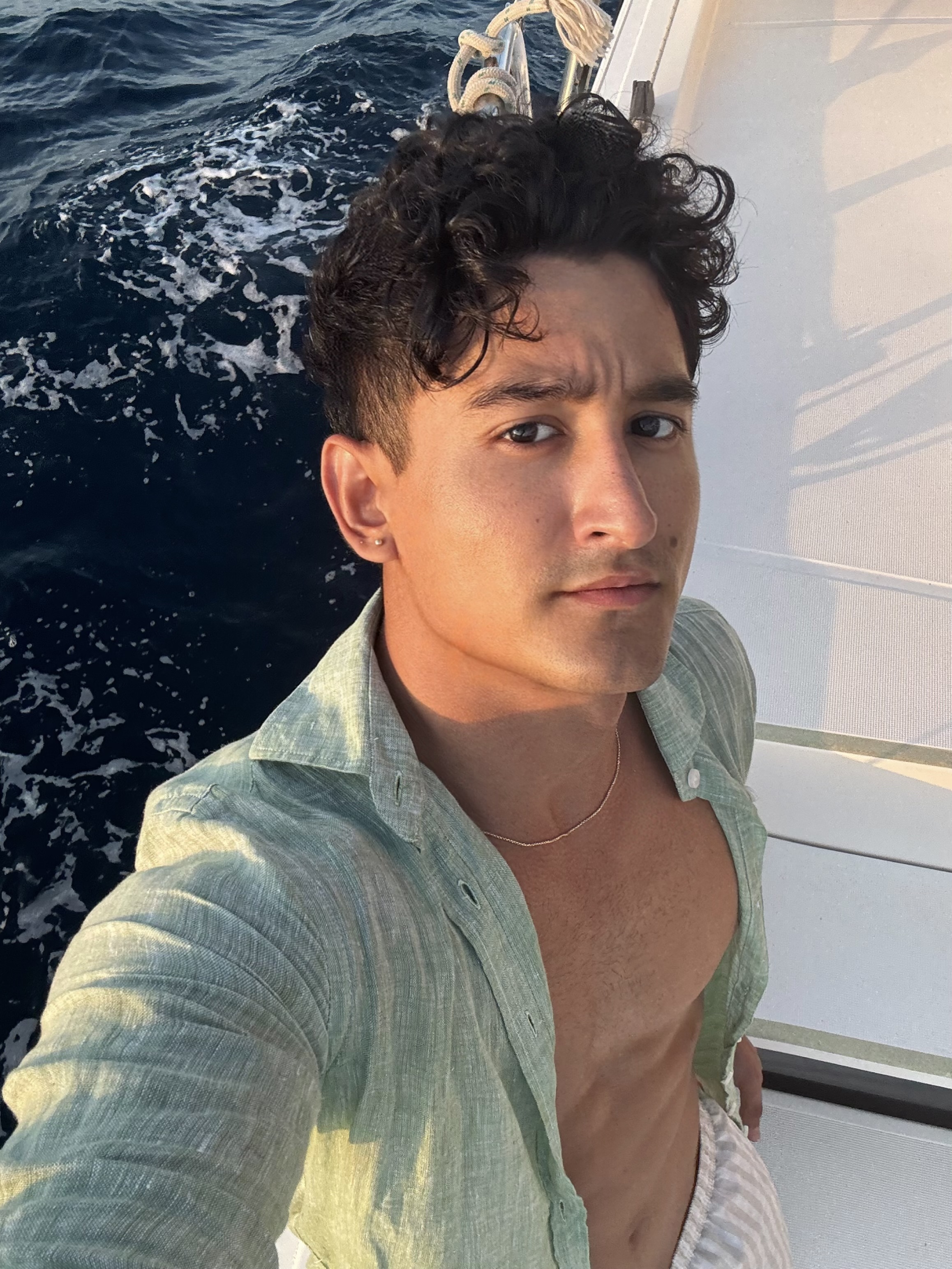 664407620 | BRUNO | Chico