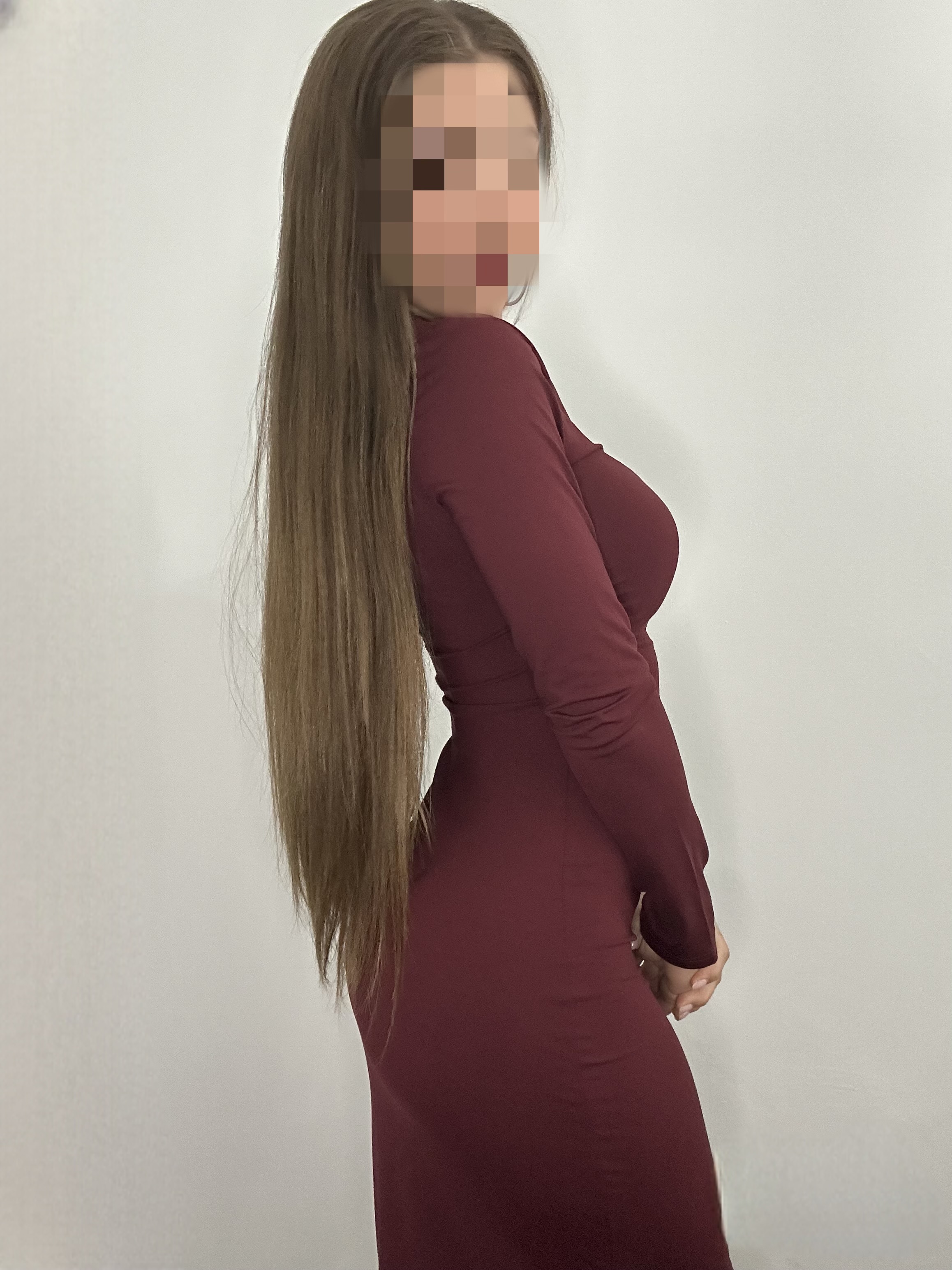 614735613 | LIA | Chica