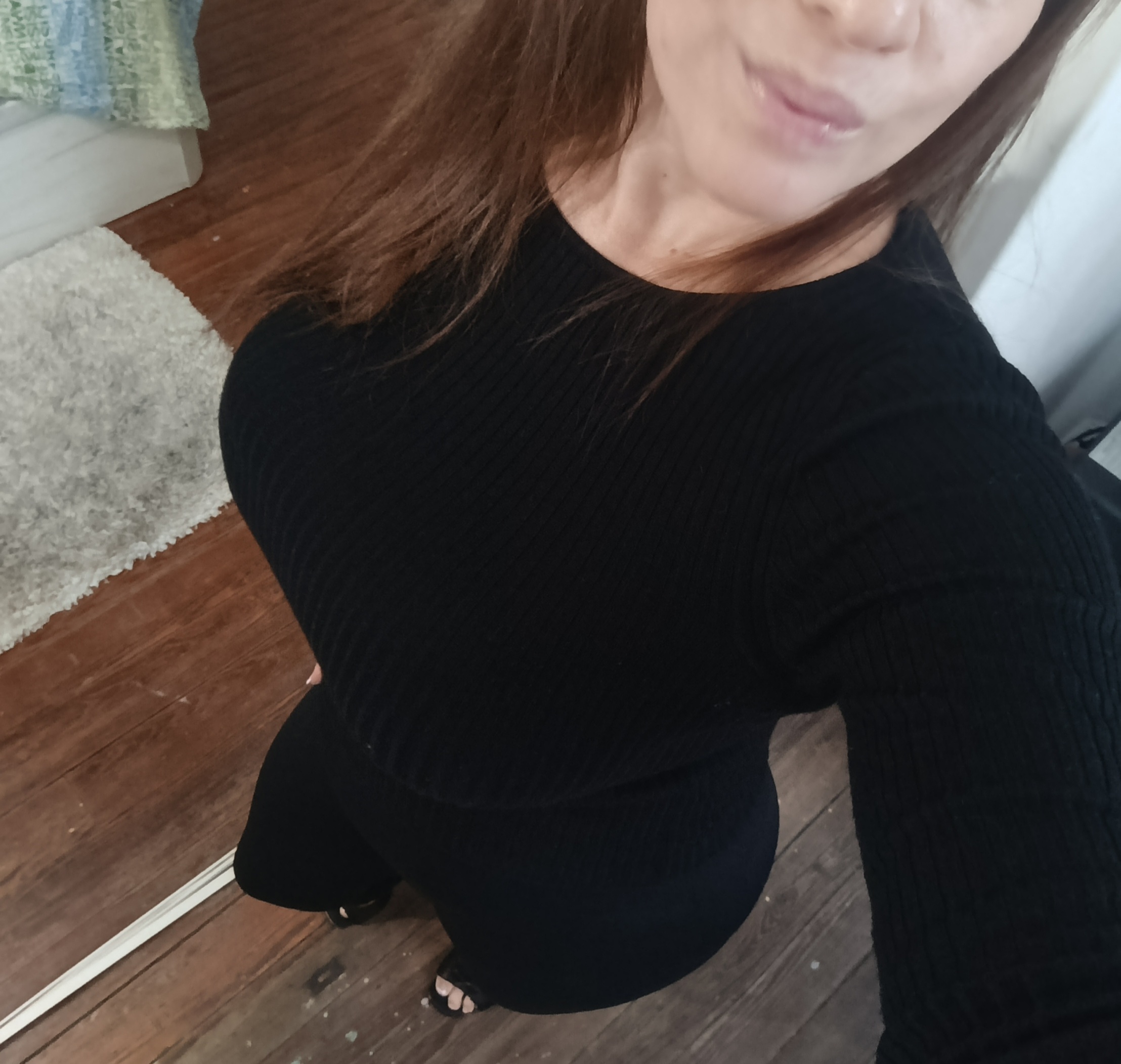 647495481 | LEONELLA | Chica