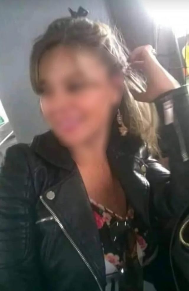 604277973 | MIREIA | Chica