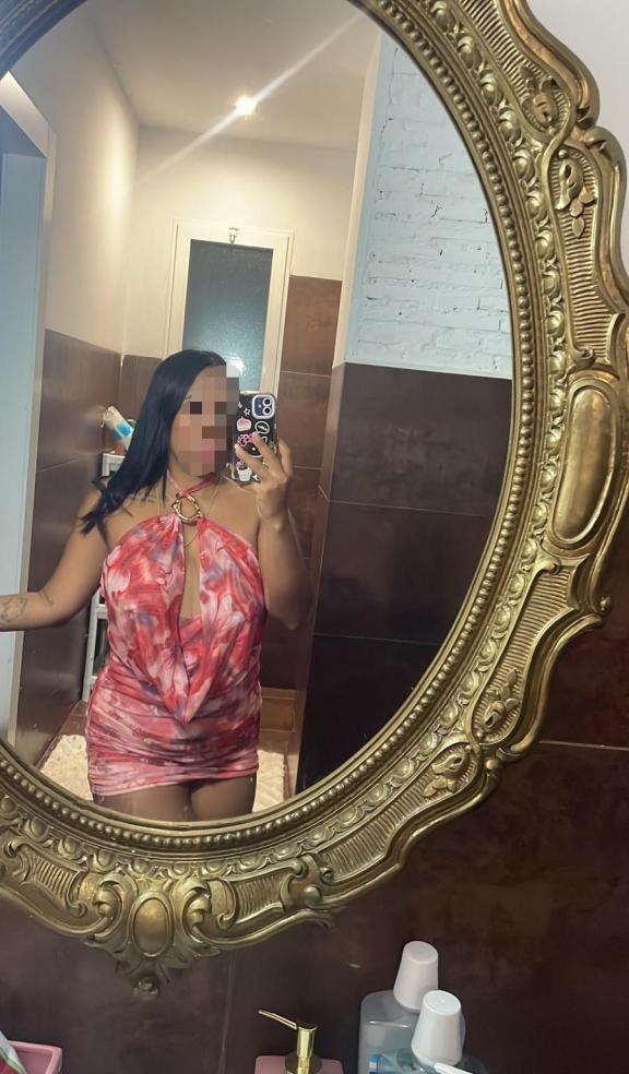 641439070 | VIOLETA | Chica