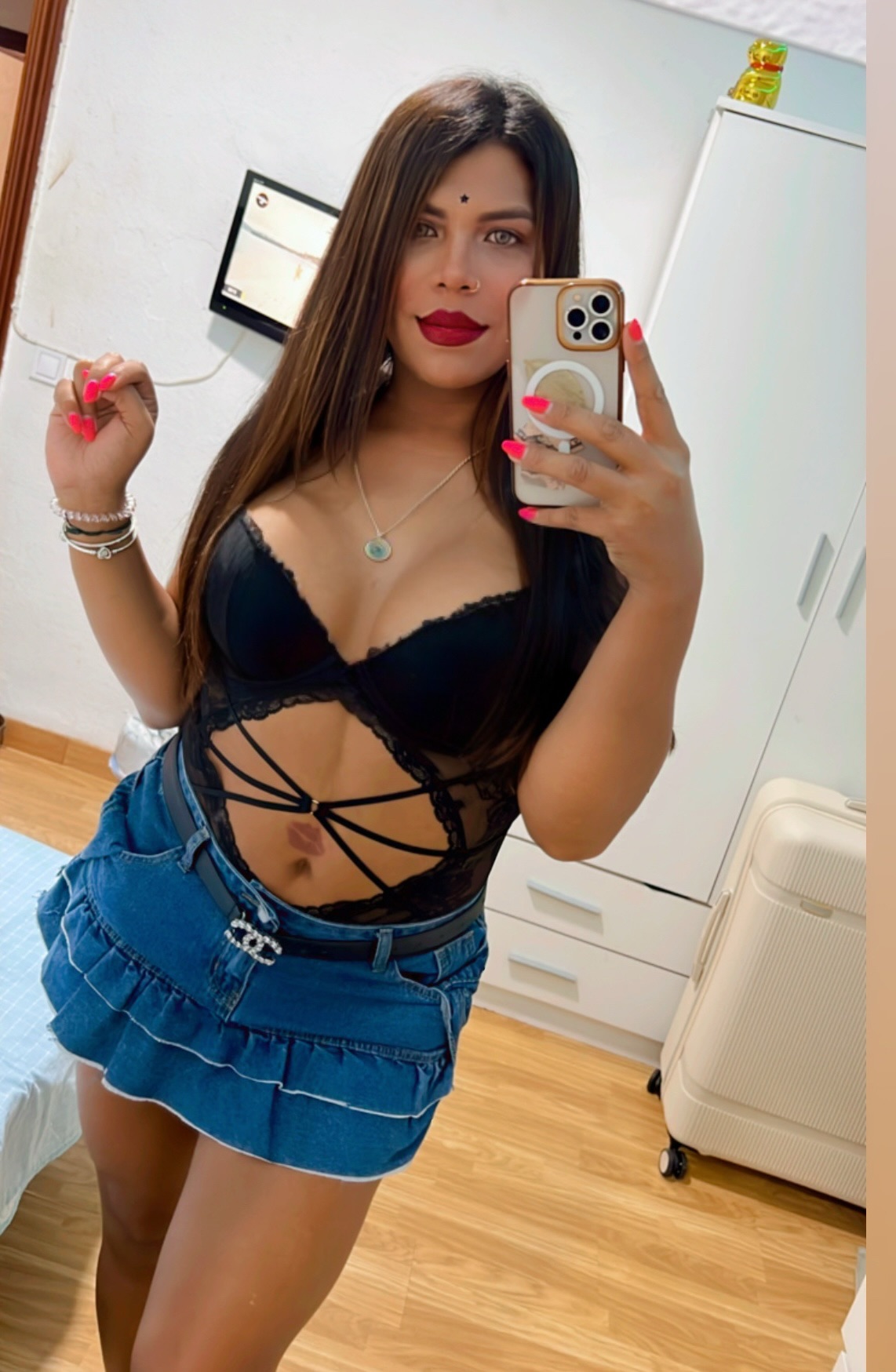 600874211 | VALENTINA | Transexual