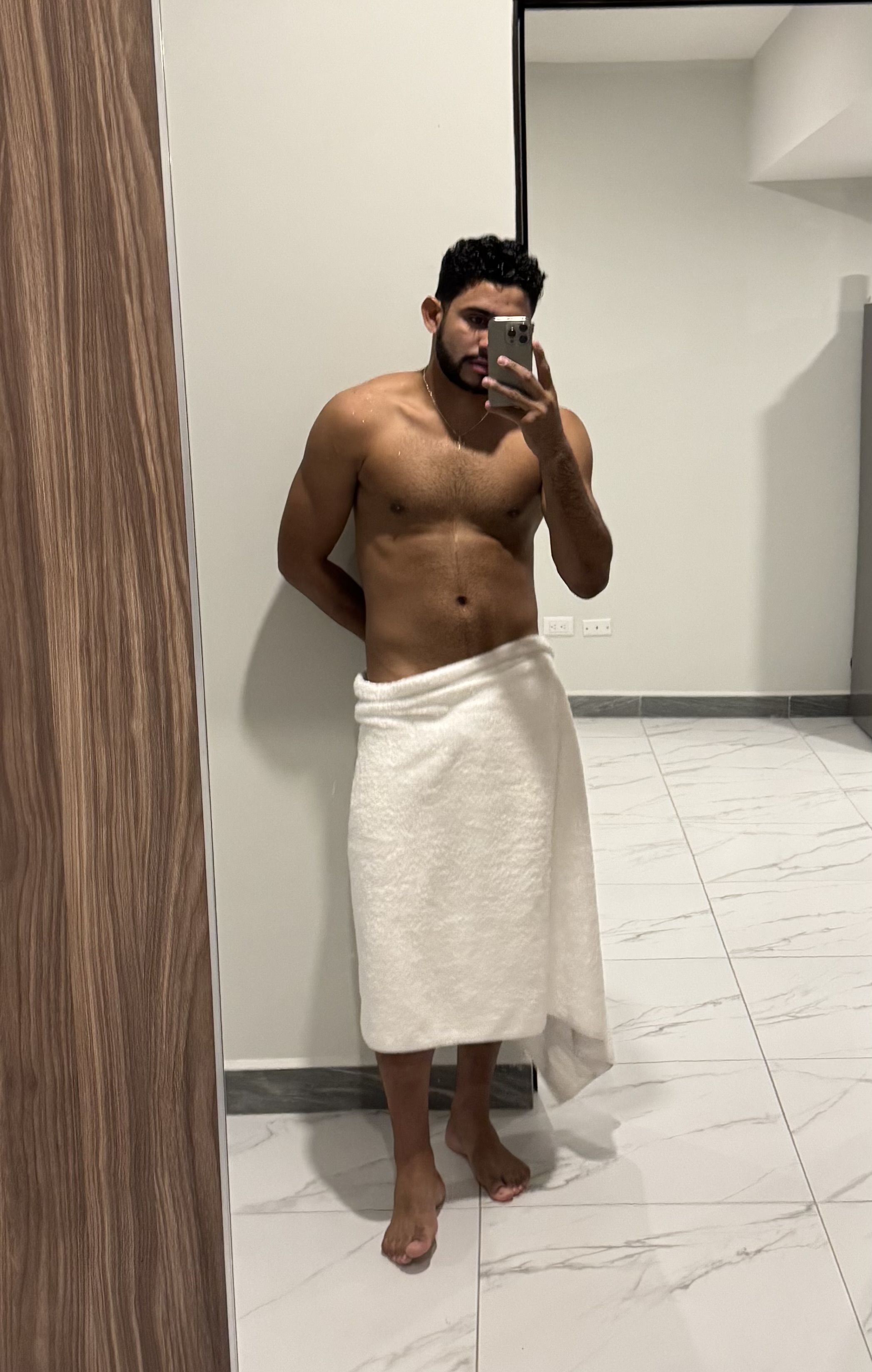 613671388 | MIGUEL | Chico