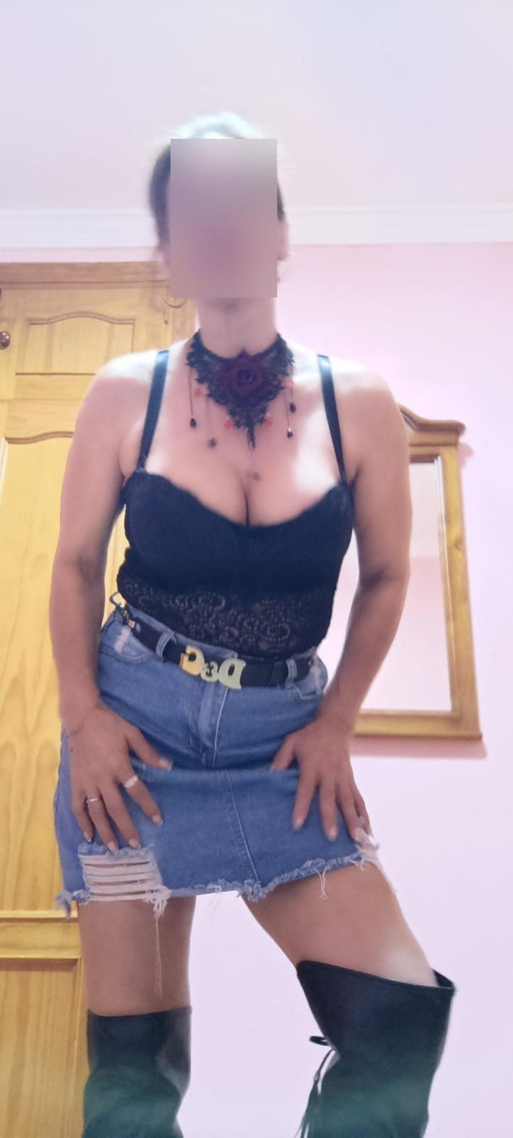 Puta en Cádiz - 625857963