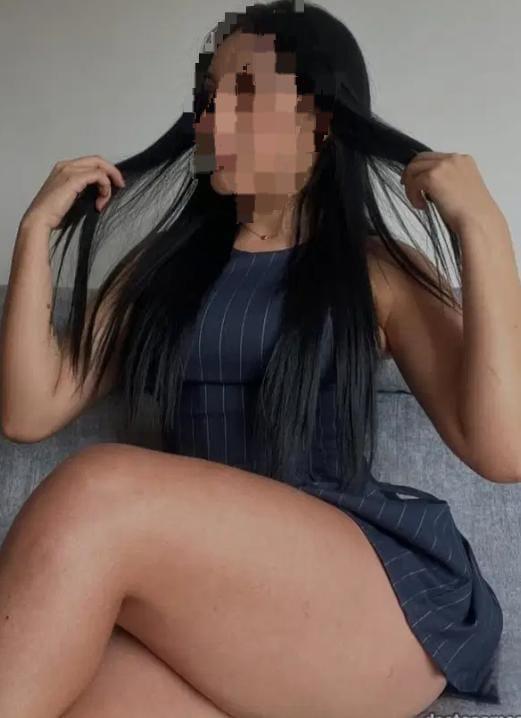 617471437 | MIA | Escort