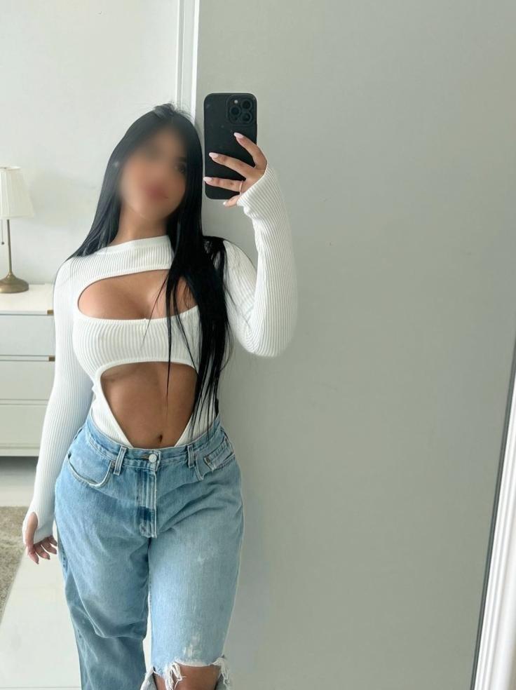 603977961 | GABI | Chica