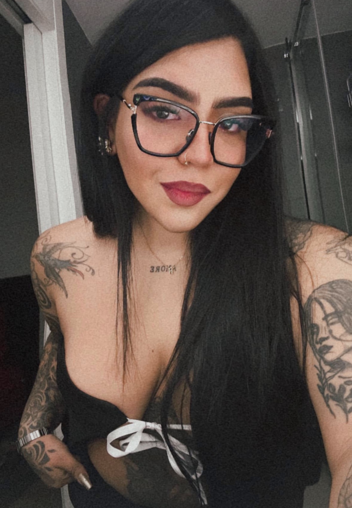 694283354 | SUSY | Chica