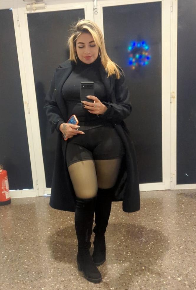 691840018 | DANIELA | Chica