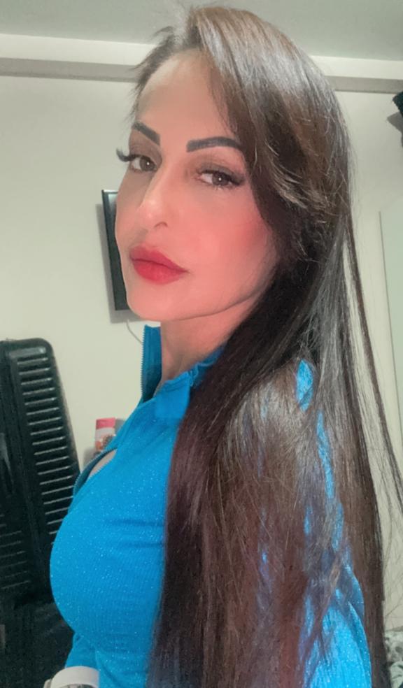 602691568 | DELIA | Escort