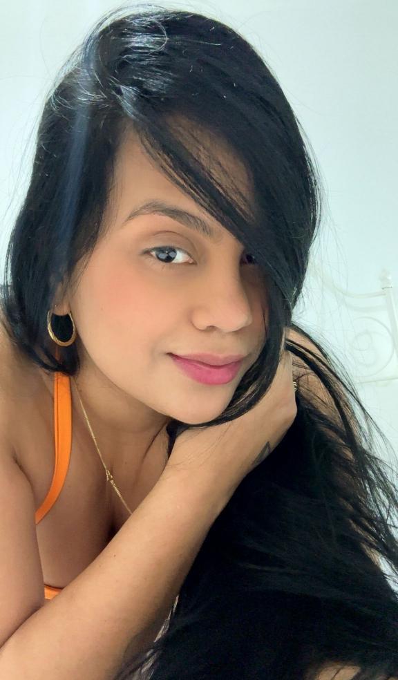 617064423 | MICHELLE | Chica